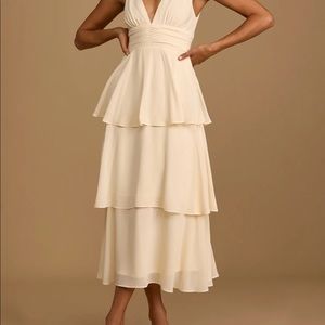 Lulus Celebration Time Cream Sleeveless Tiered Midi Dress